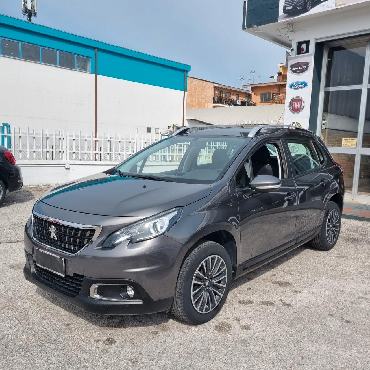 Peugeot 2008 BlueHDi 100 S&S Black Matt
