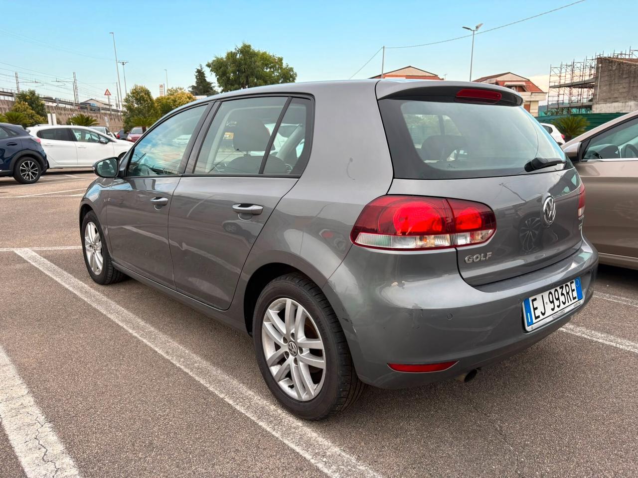 Volkswagen Golf 1.6 TDI DPF 5p. Highline