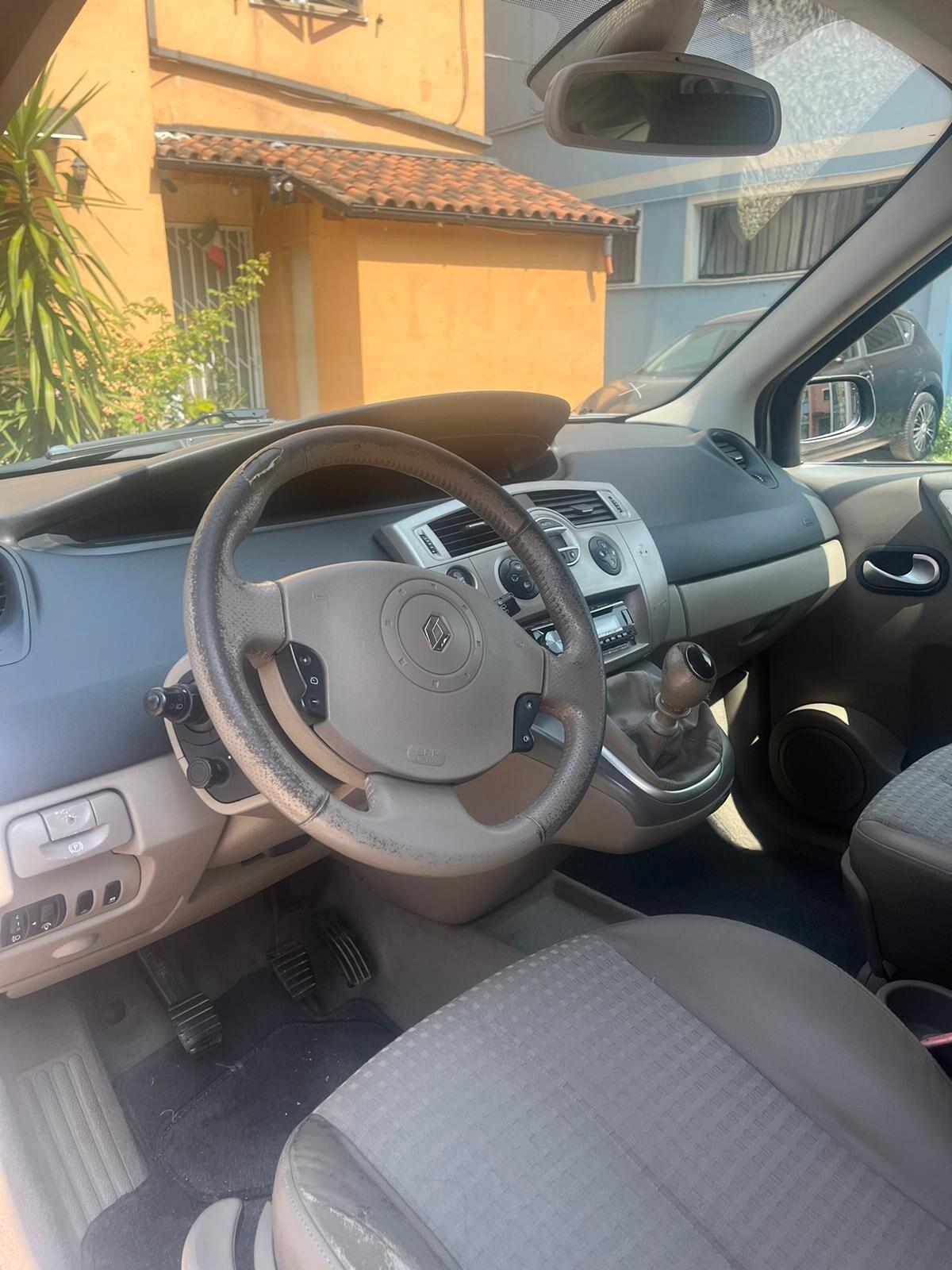 Renault Scenic Grand Scénic 1.9 dCi Serie Speciale Exception