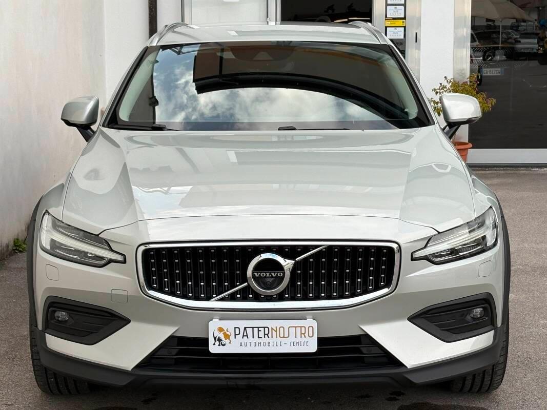 Volvo V60 V60 c.country 2.0 D4 Pro awd geartronic