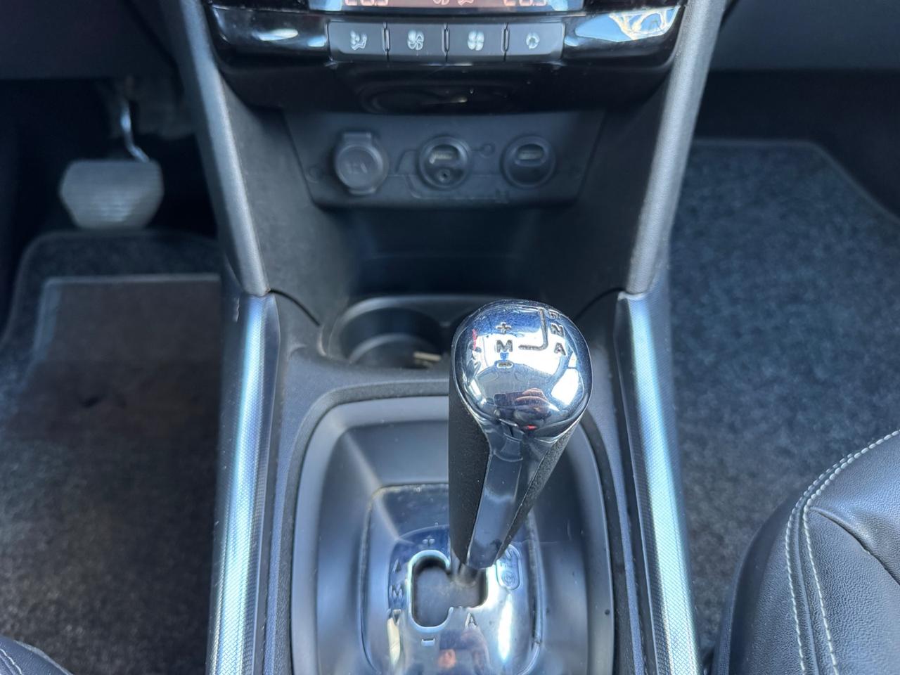 Peugeot 2008 1.6 e-HDi 92 CV Allure