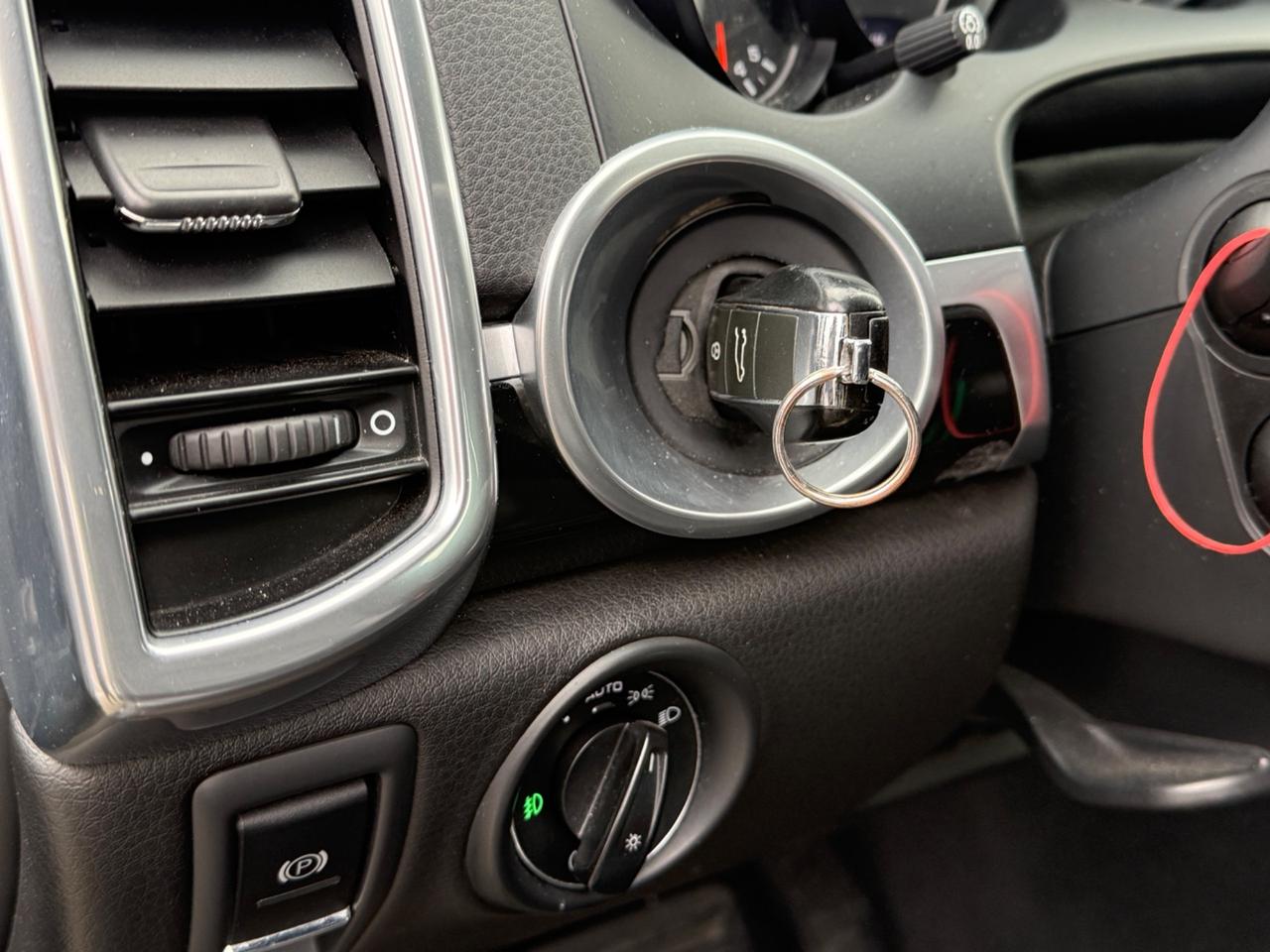 Porsche Cayenne 3.0 Diesel 245cv Gancio Traino 3500Kg