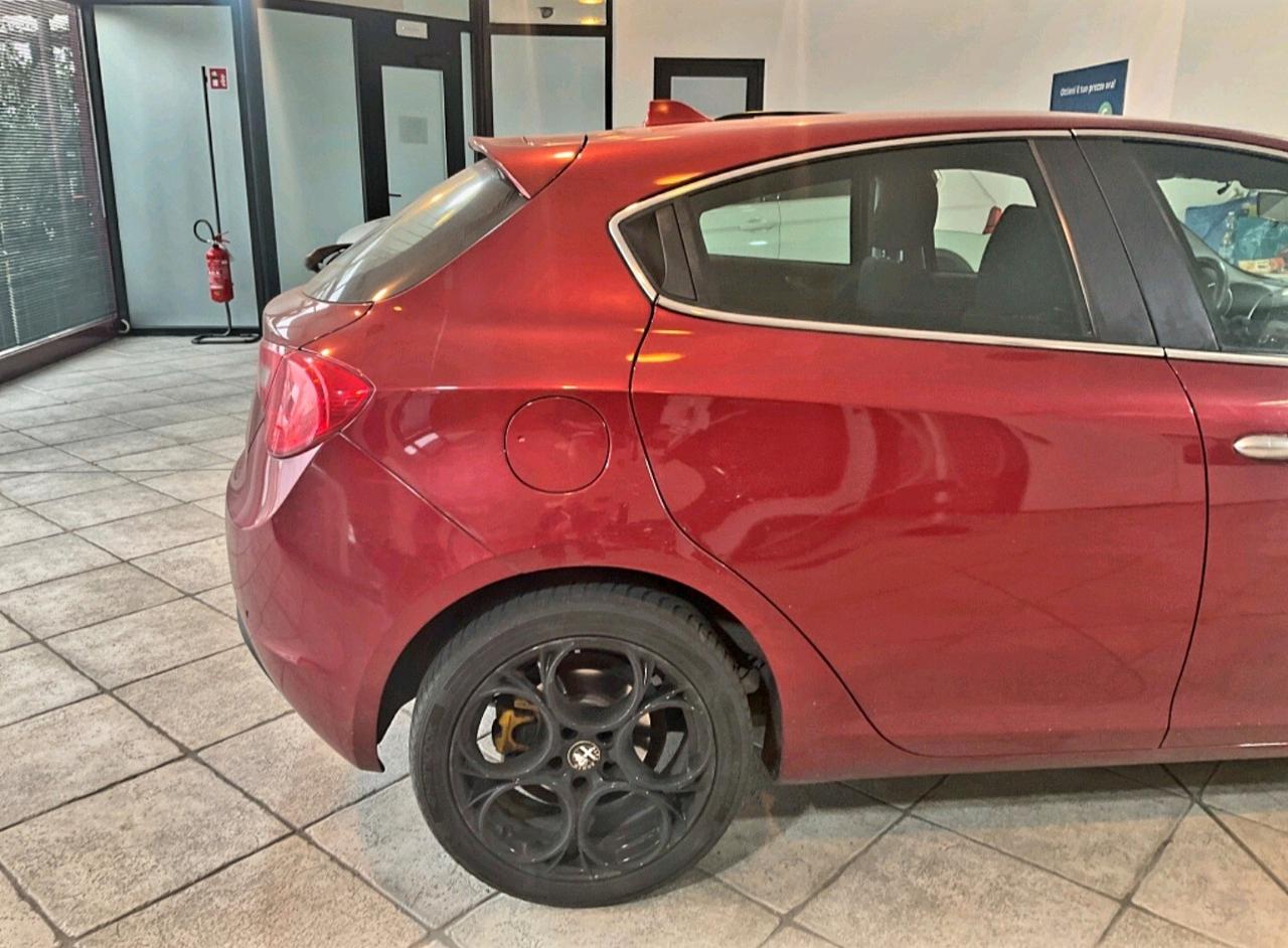 Alfa Romeo Giulietta 1.4 Turbo T JET GPL 120 CV Distinctive