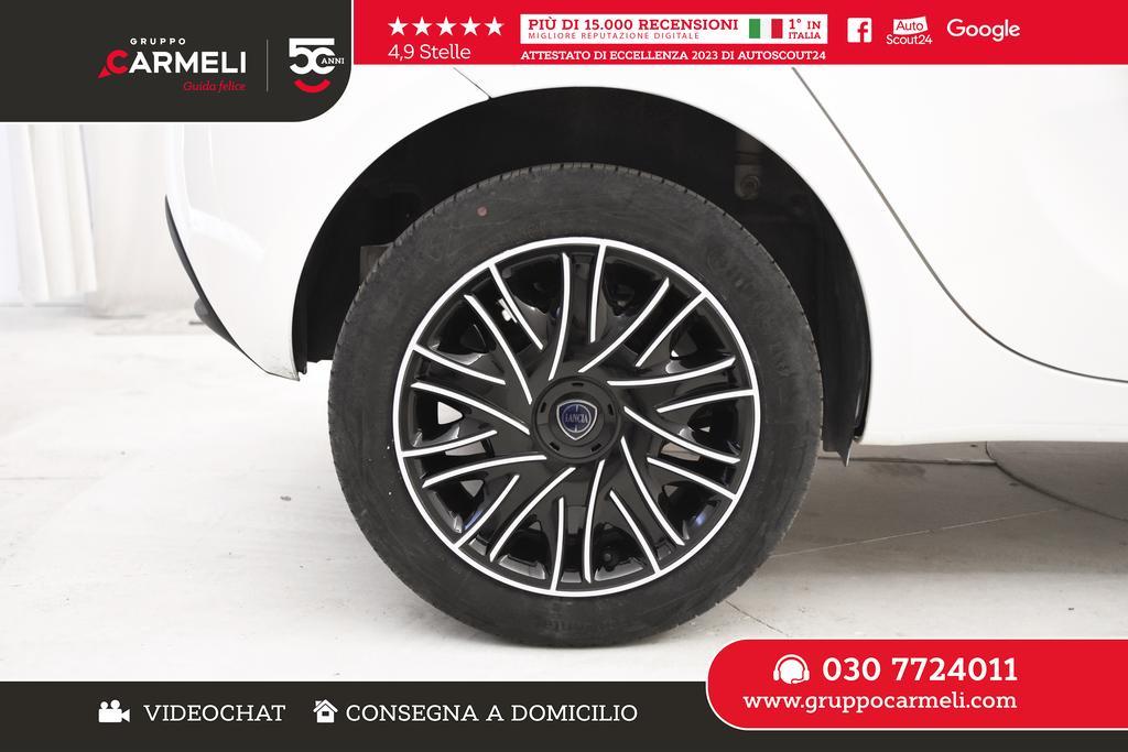 Lancia Ypsilon 1.0 FireFly Hybrid Gold