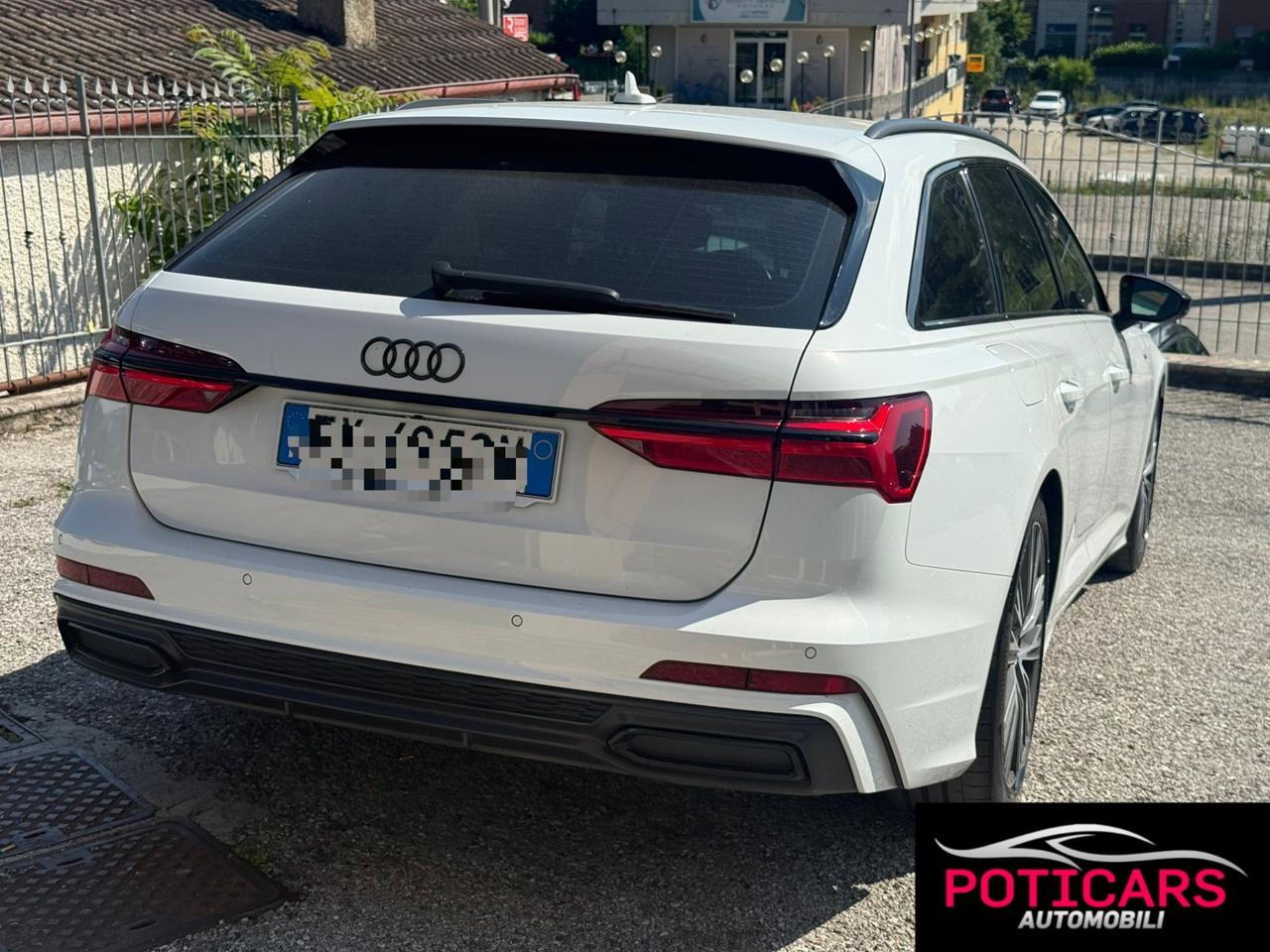 Audi A6 Avant 40 2.0 TDI S tronic line