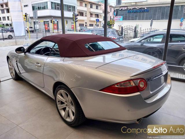 JAGUAR XK 4.2 V8 Convertibile