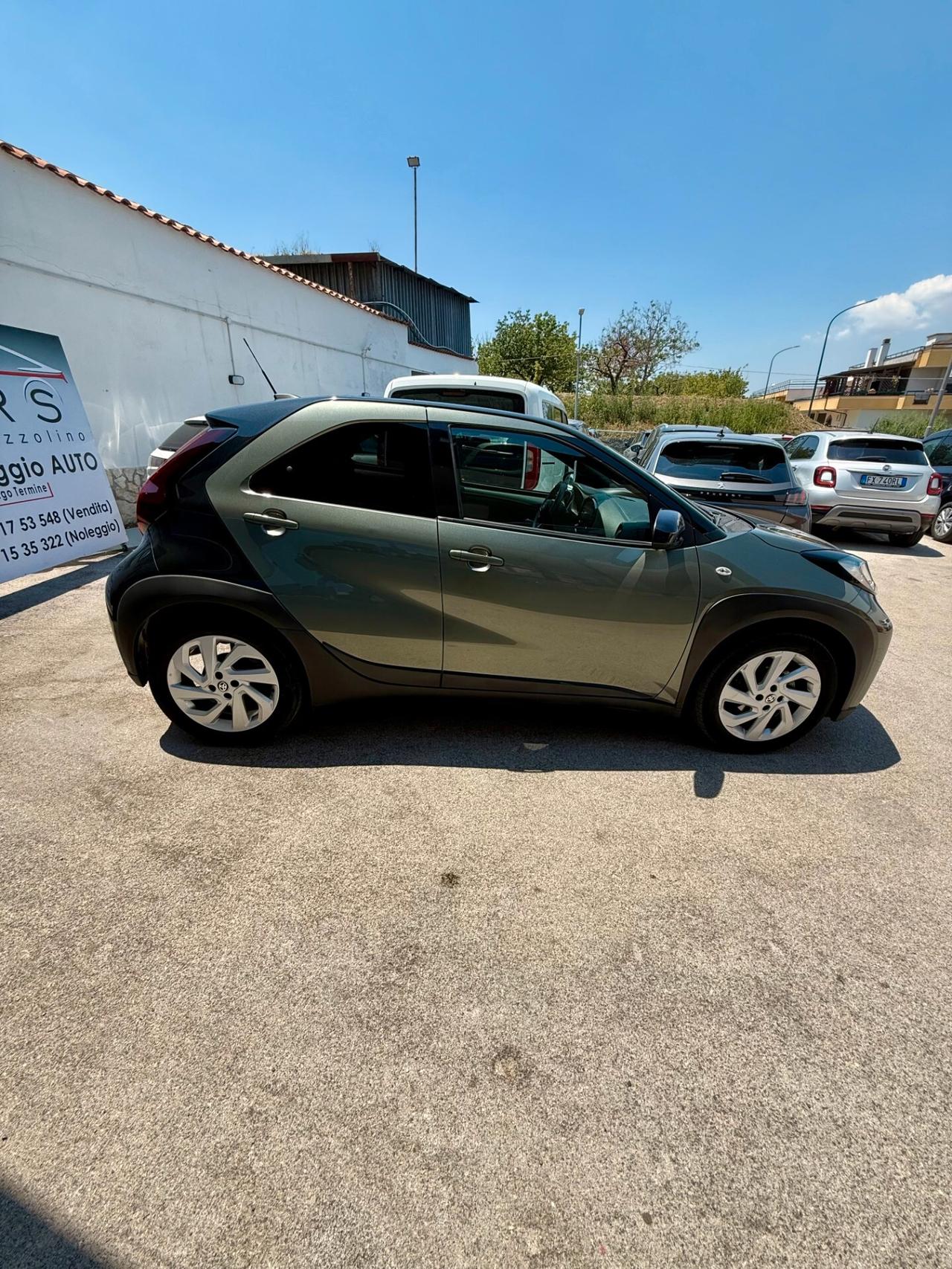 Toyota Aygo X 1.0 VVT-i 72 CV 5 porte Lounge Air