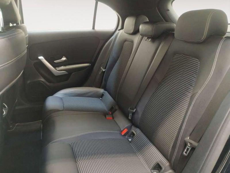 Mercedes-Benz Classe A A 180 d Sport auto