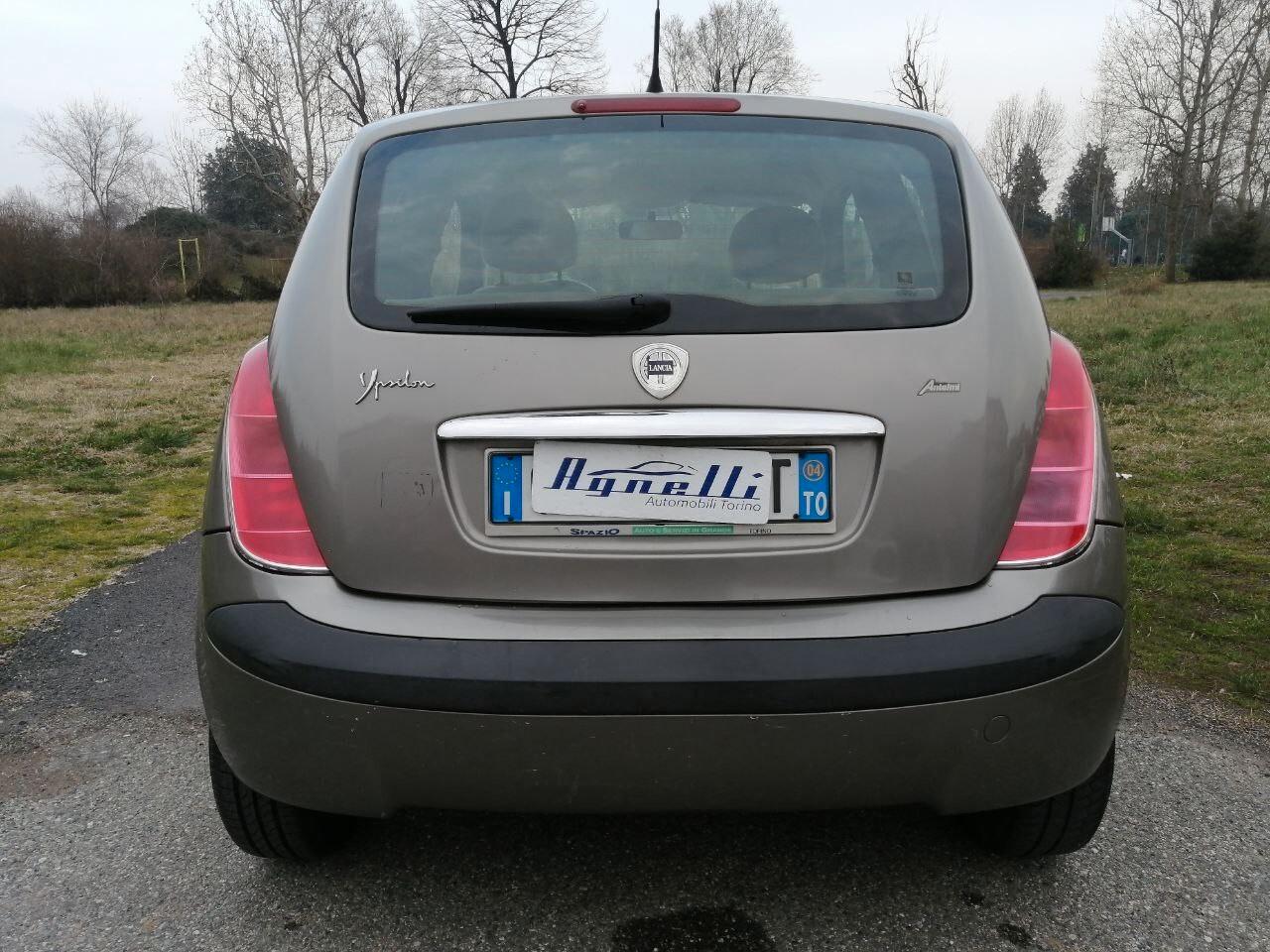 Lancia Ypsilon 1.2 16V Idonea Neopatentati