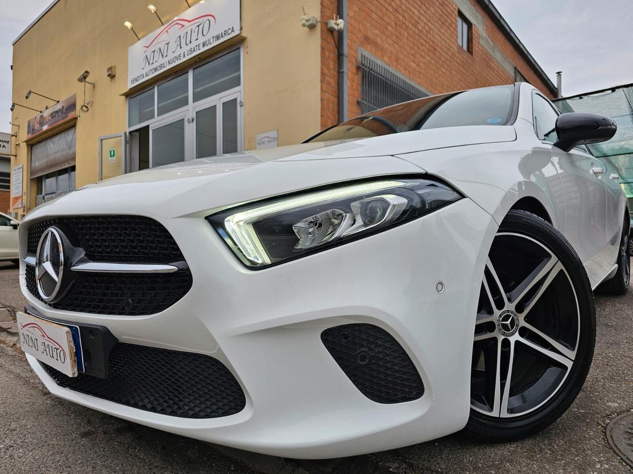 Mercedes-benz A 180d 115cv Sport*Aut*Pelle*Navi*Bi-Xeno*18*Euro6