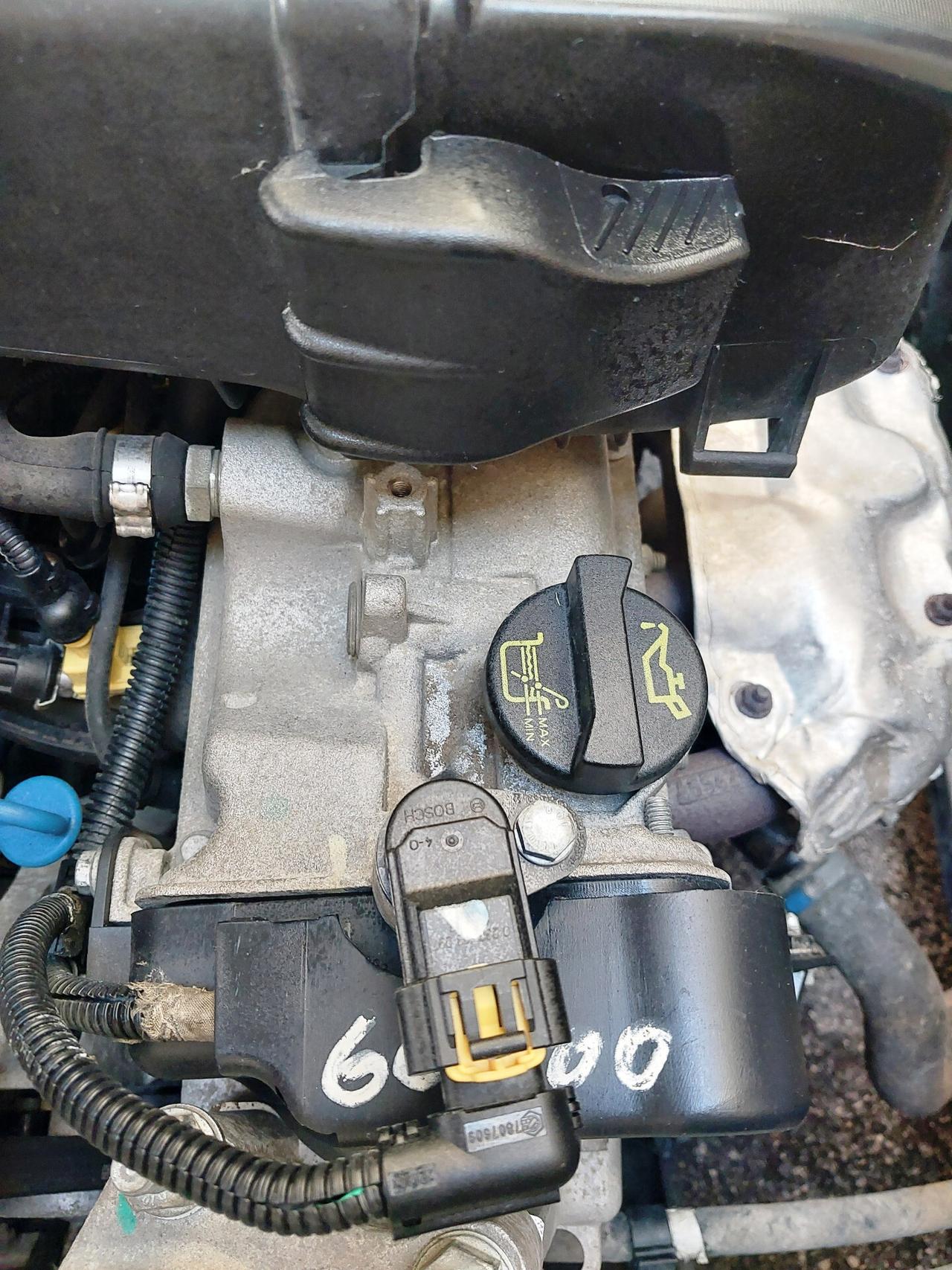 FIAT PUNTO 1.2 5P POCHI KM. 10-2010