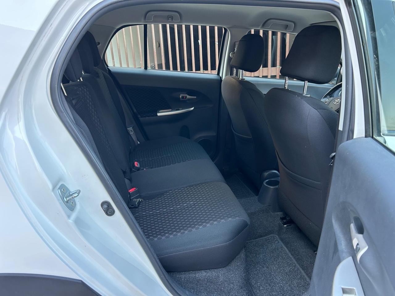 Toyota Urban Cruiser 1.4 D-4D 4WD unico proprietar