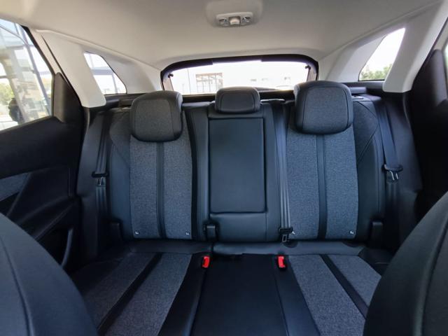 PEUGEOT 3008 BlueHDi 130 S&S EAT8 Allure