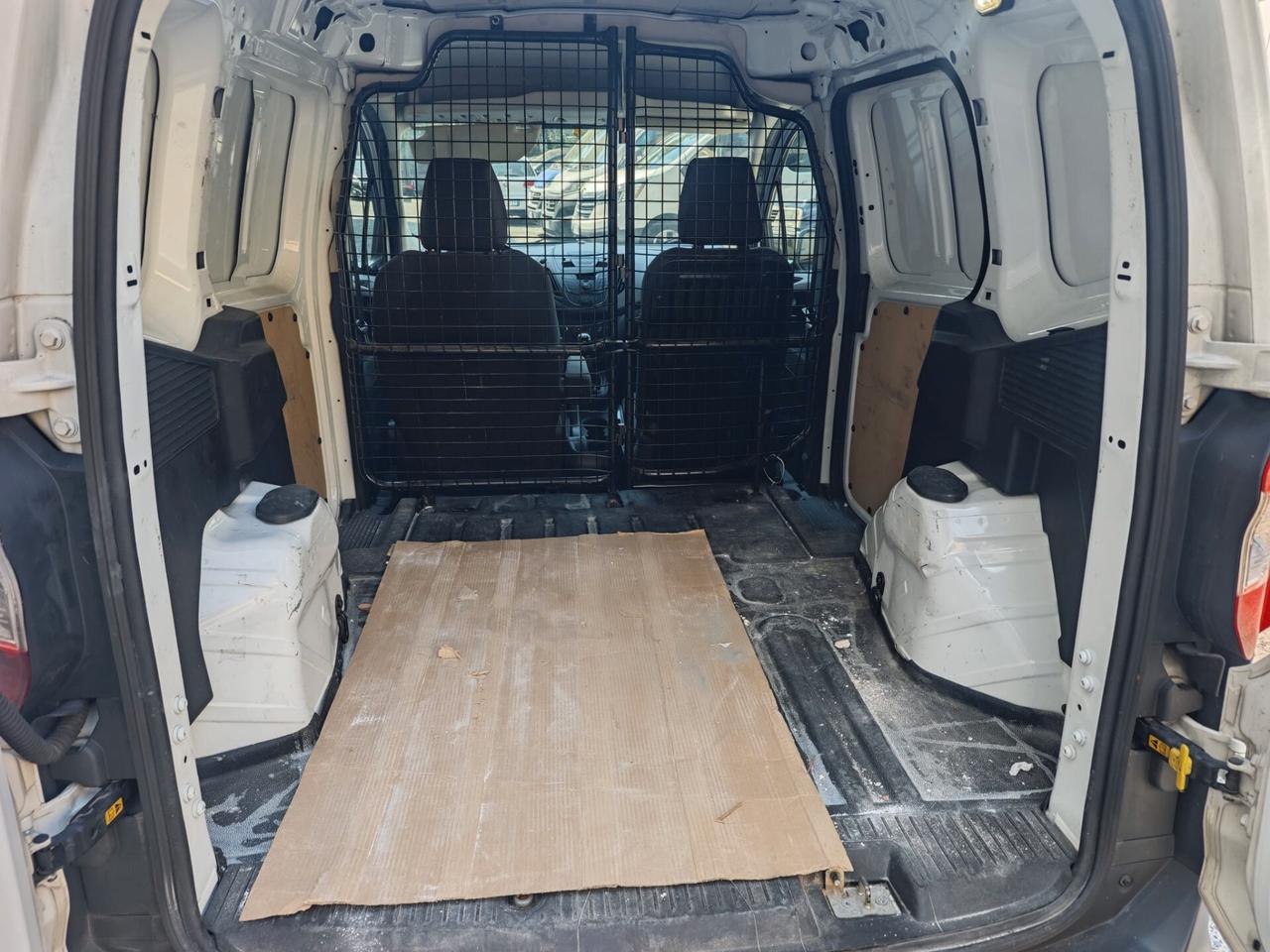 Ford Transit Courier - 2014
