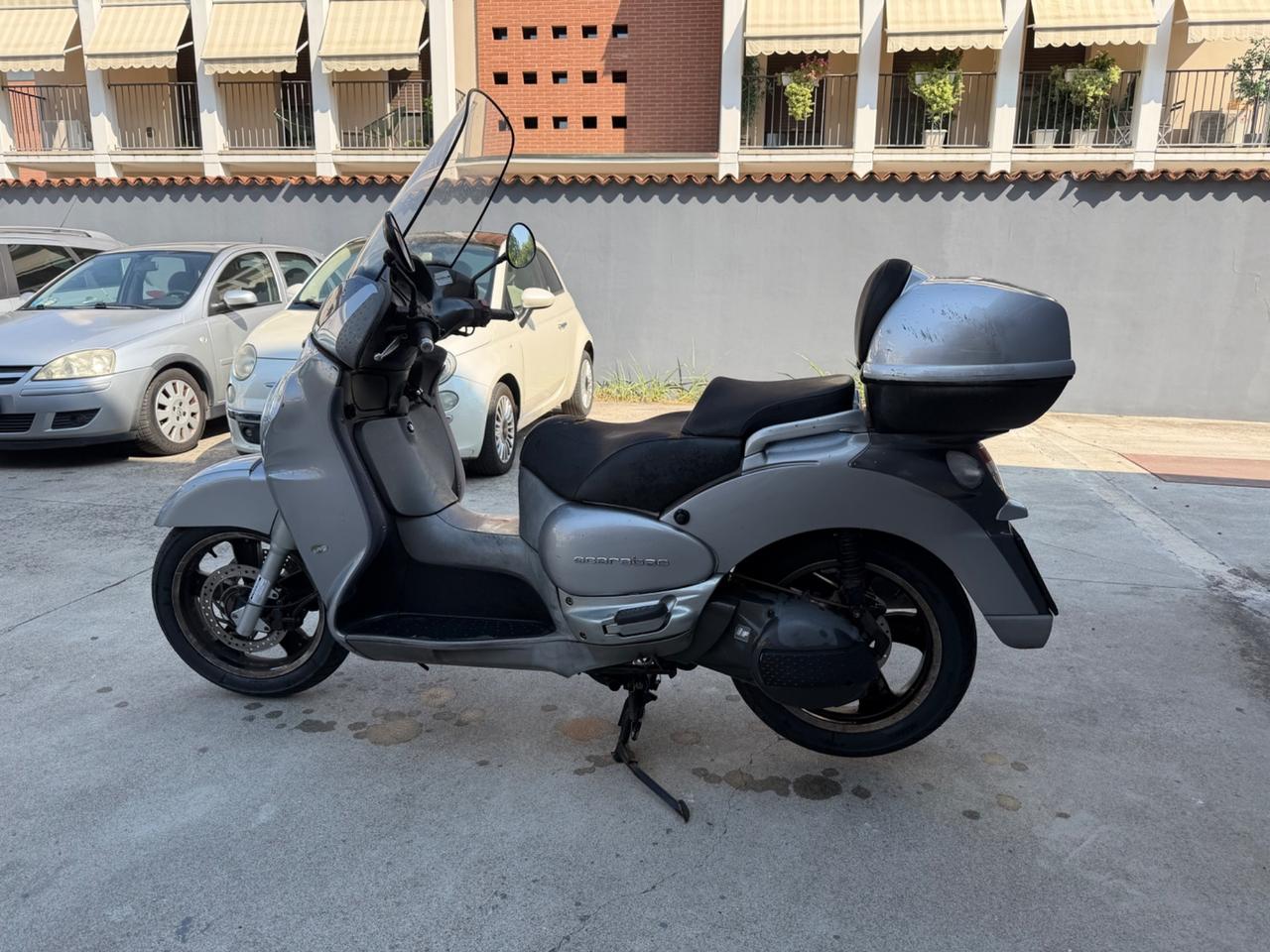 Scarabeo 500
