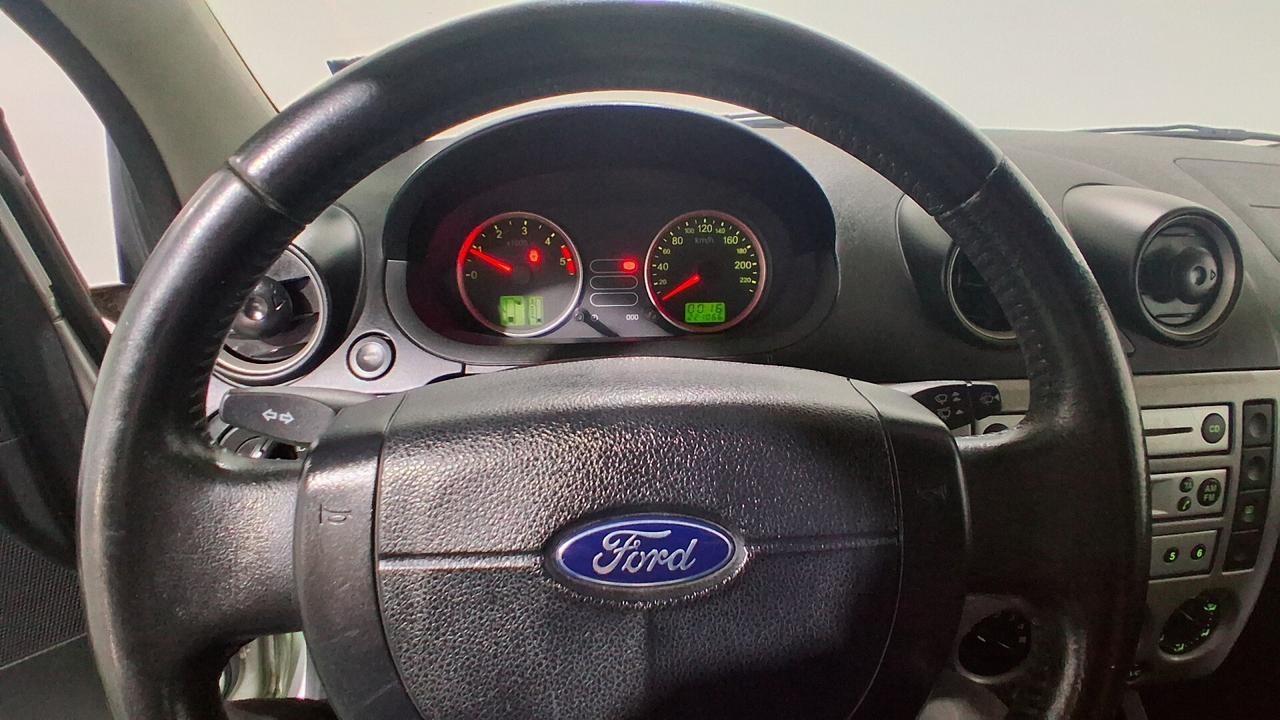 Ford Fiesta Ghia 1.4 TDCi 68cv anno 2005