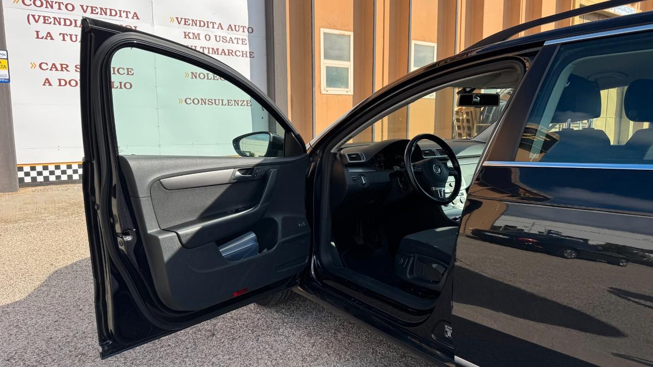 Volkswagen Passat SW 1.6 TDI 105CV- 2012