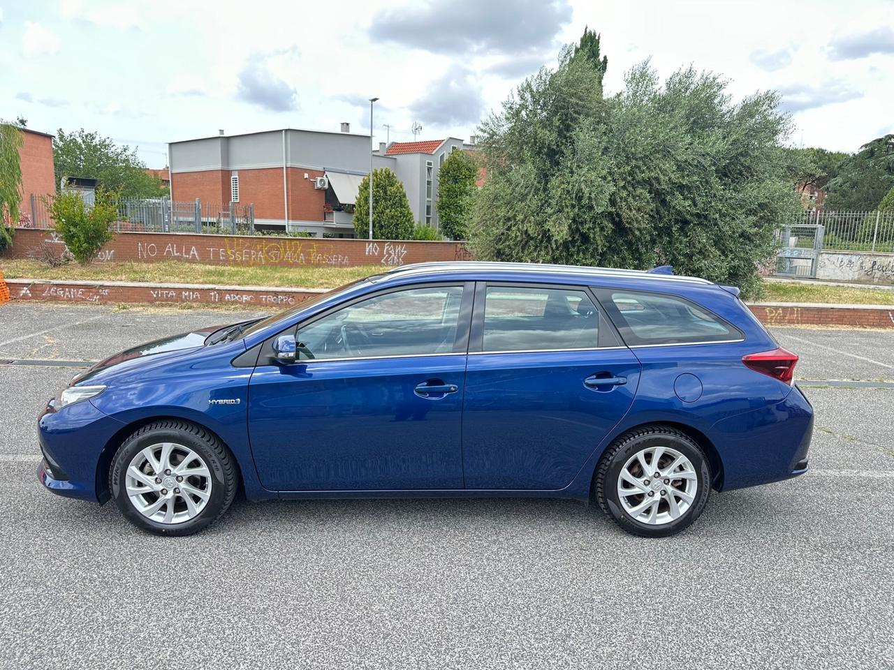 Toyota Auris Touring Sports Hybrid Business Navi