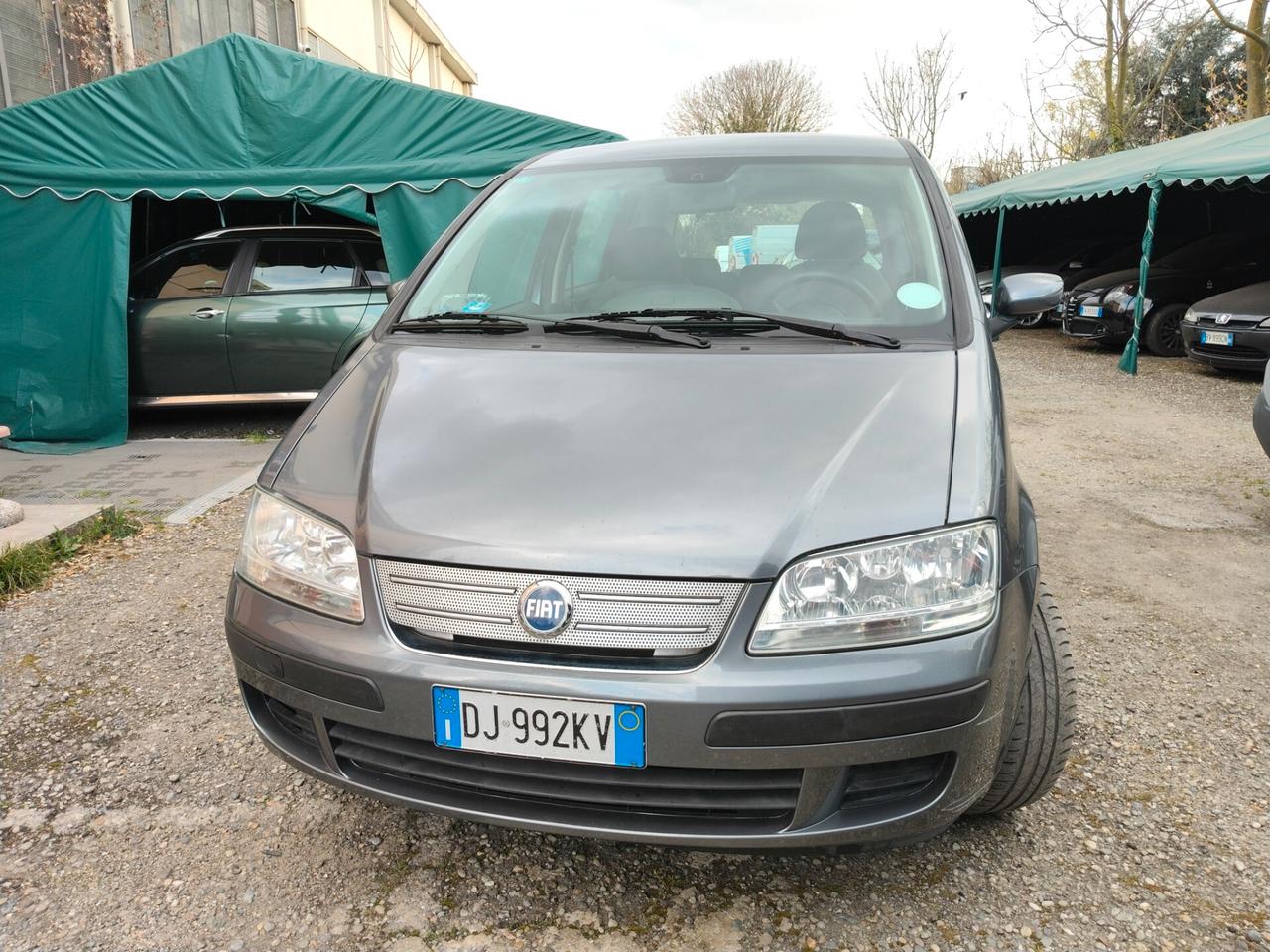 FIAT IDEA OTTIMA PER FAMIGLIA OK NEOPATENTATI!