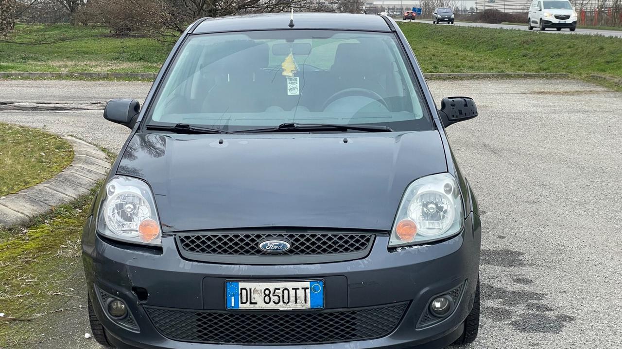 Ford Fiesta 1.2 16V 3p. Ghia