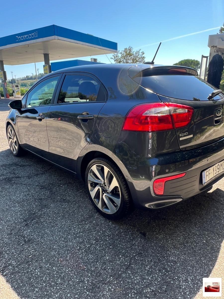 KIA - Rio - 1.1 CRDi 5p.S&S High Tech