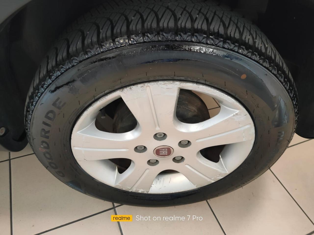 Fiat Sedici 1.9 MJT 4x4 Emotion