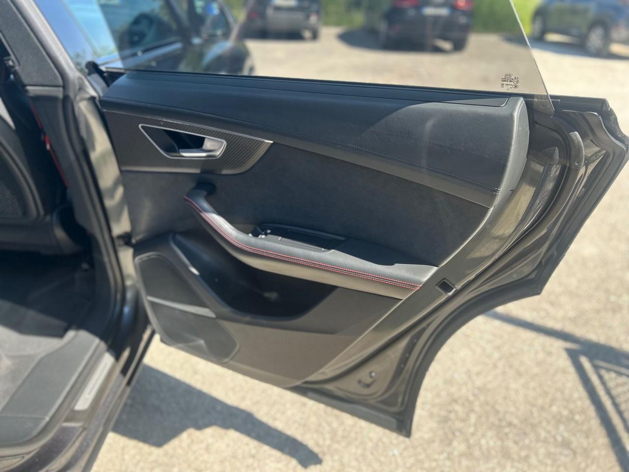 Audi RS Q8 TFSI V8 quattro tiptronic #10572