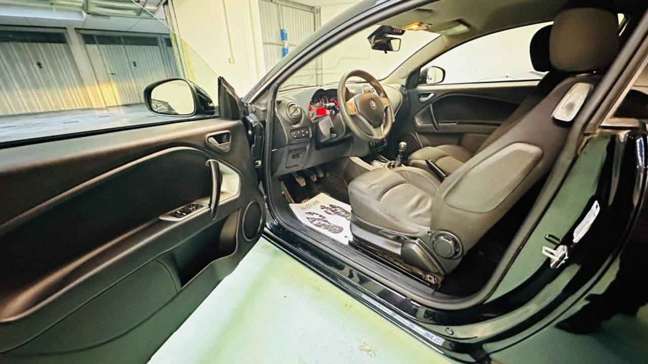Alfa Romeo MiTo 1.3 JTDm 85 CV. Ok neopatentati