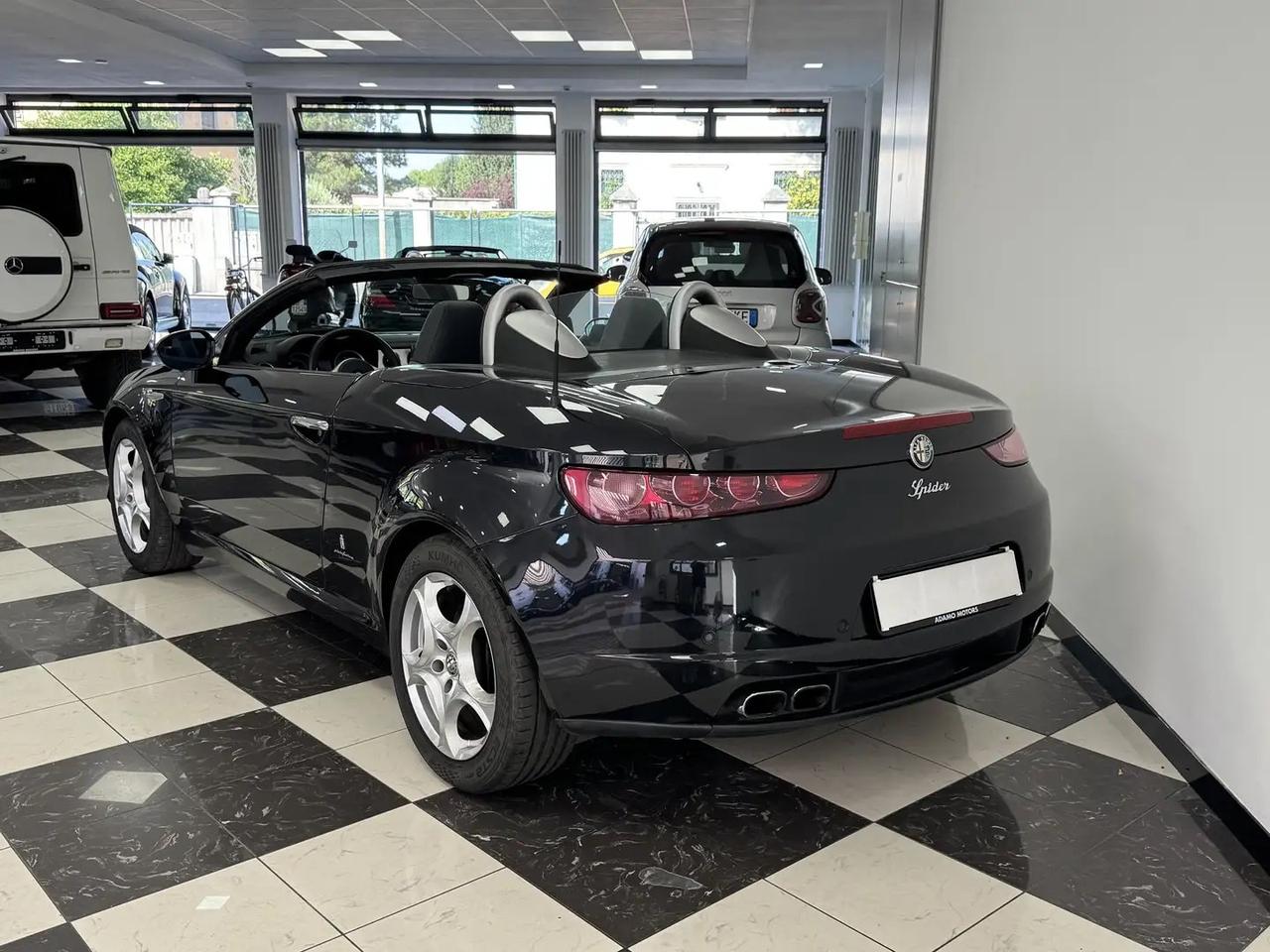 Alfa Romeo Spider 2.2 JTS Exclusive