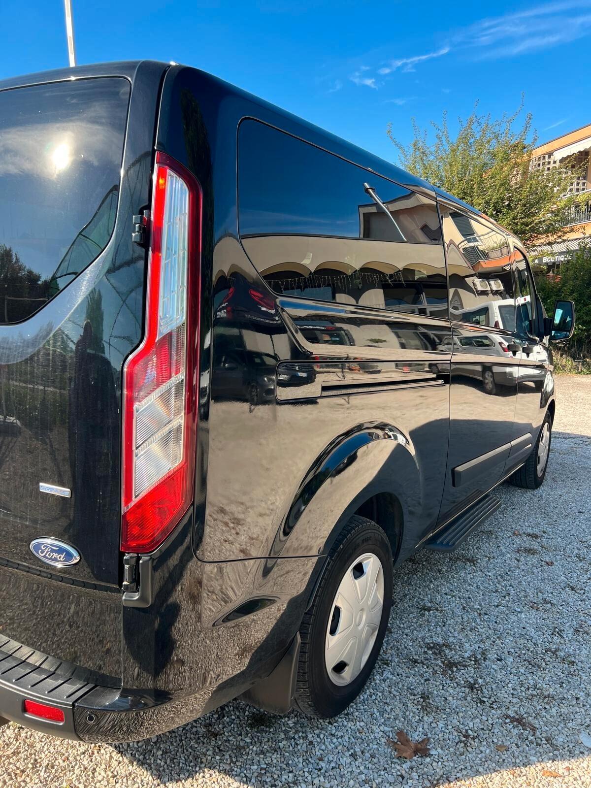 Ford Transit Custom 320 2.0 TDCi 130 PL Combi Trend