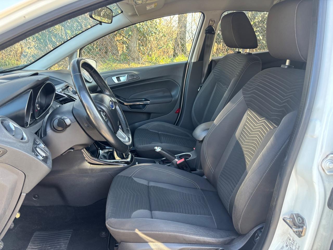 Ford Fiesta 1.4 5 porte Bz.- GPL