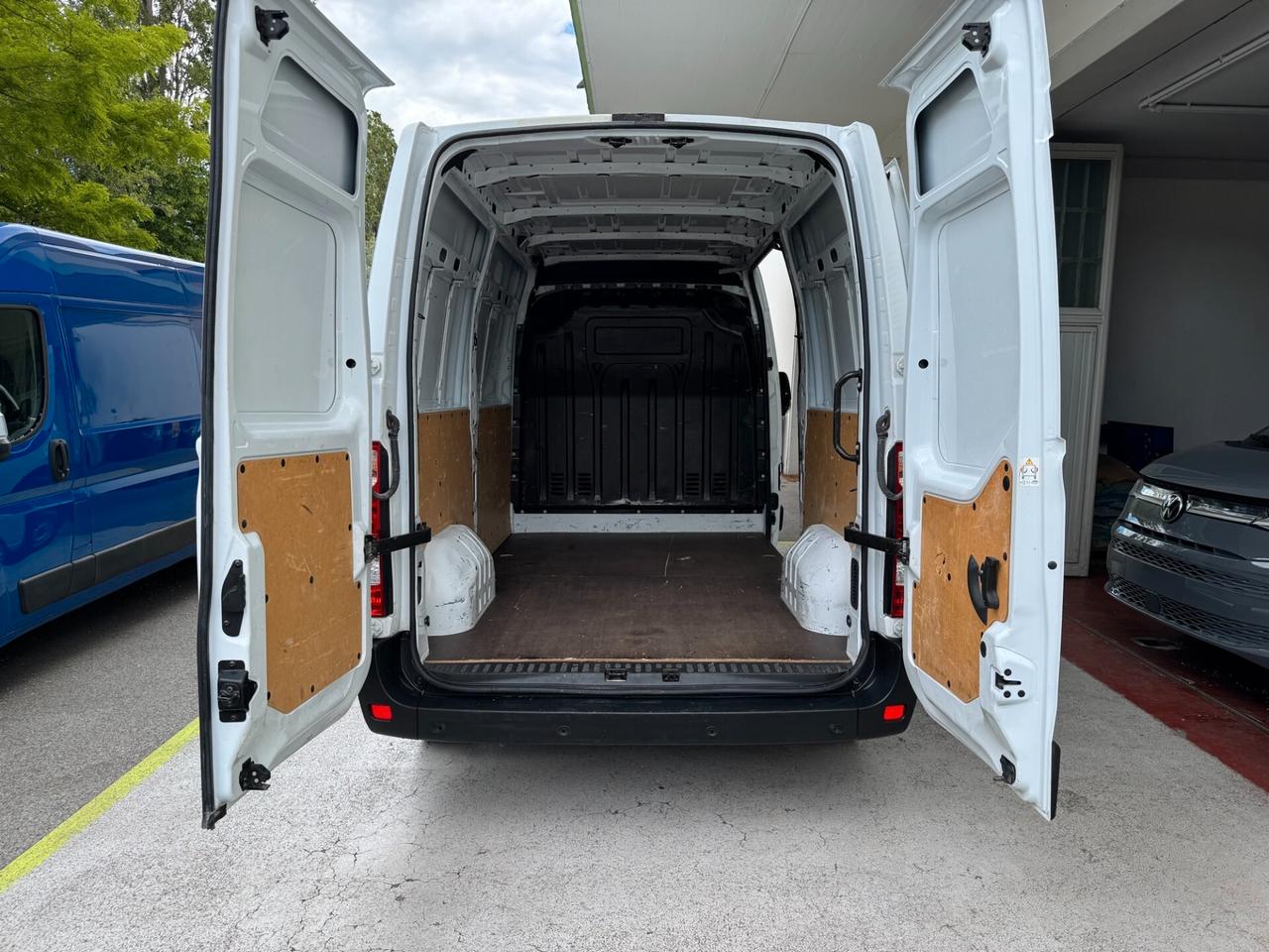Nissan Interstar 2.3 dci L3-H3 GARANZIA 24 MESI