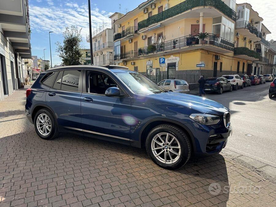 Bmw x3 18d sdrive automat tetto certificato italia