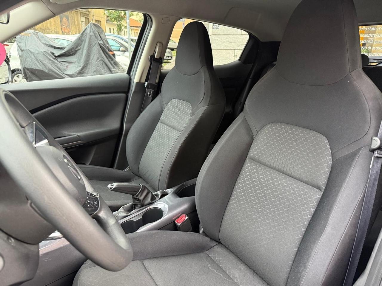 Nissan Juke Business 1.0 DIG-T 114 #7002