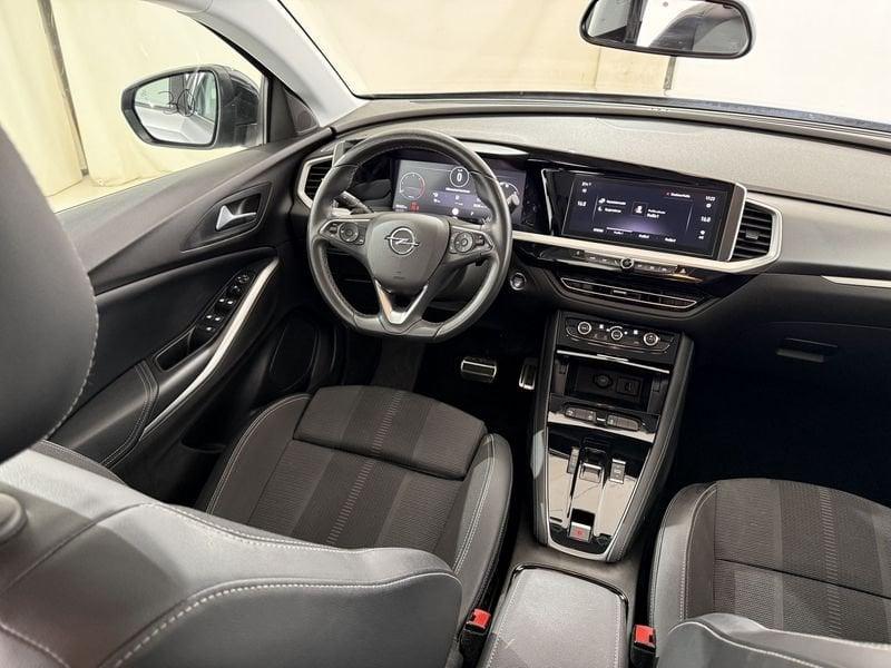 Opel Grandland 1.5 130cv AT8 Business Elegance