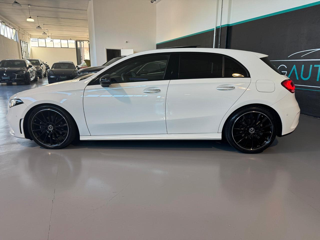 Mercedes-benz A 200 d Automatic PremiumAMG/19'/TETTO/NIGHT/MULTIBEAM