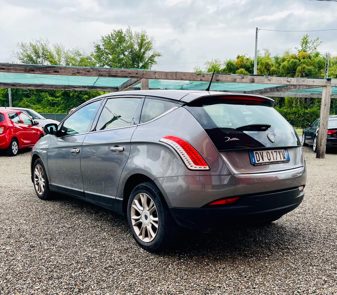 Lancia Delta 1.6 MJT DPF Platino
