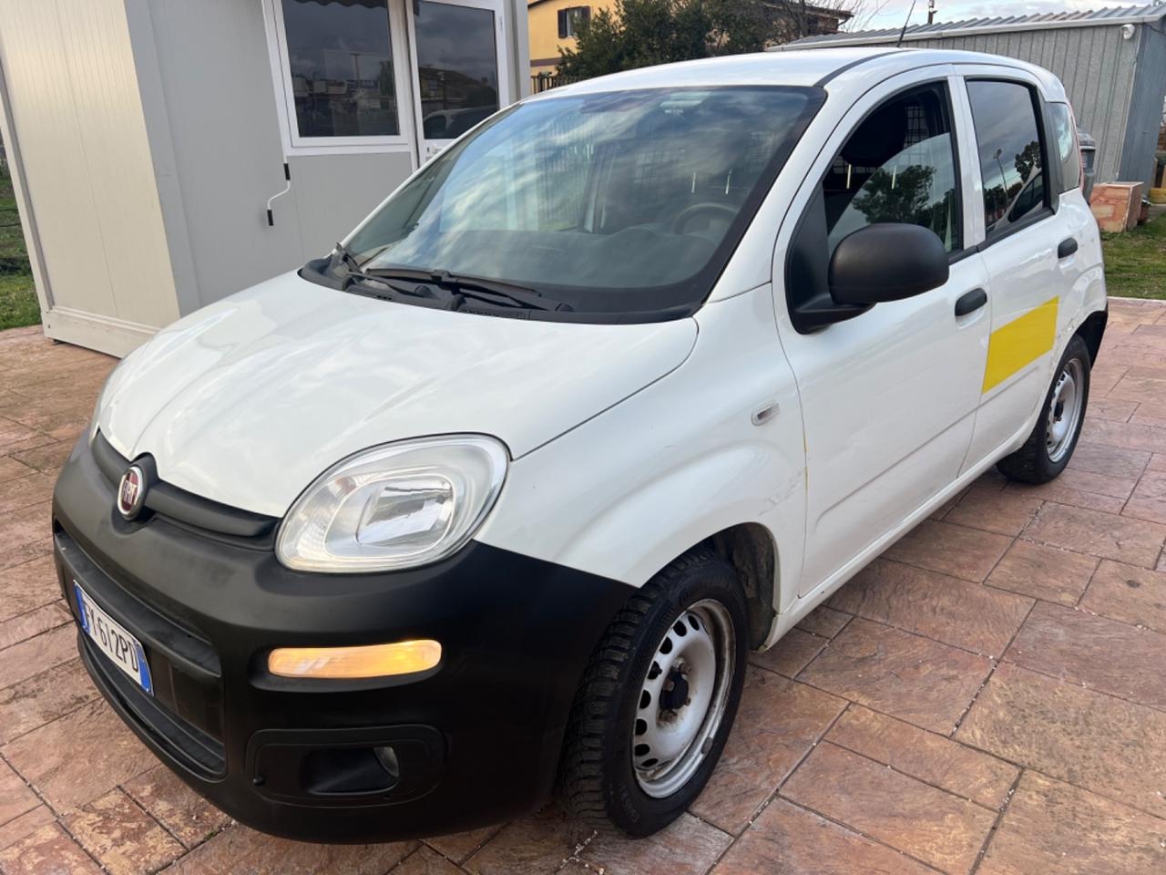 Fiat Panda 1.2 Pop Van 2 posti ( garanzia 12 mesi)