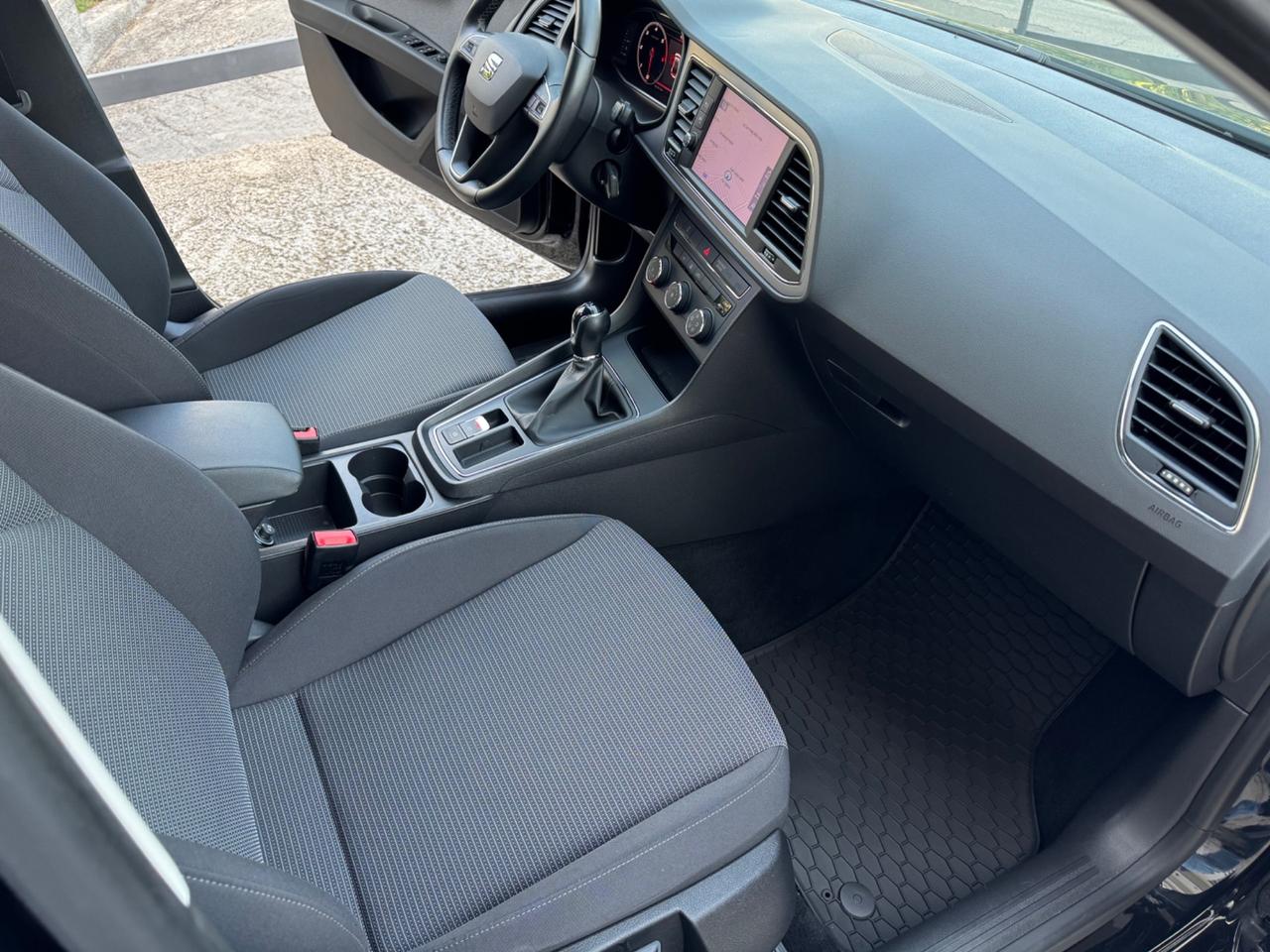 Seat Leon 1.6 TDI - SOLO 59.000 KM - 2020