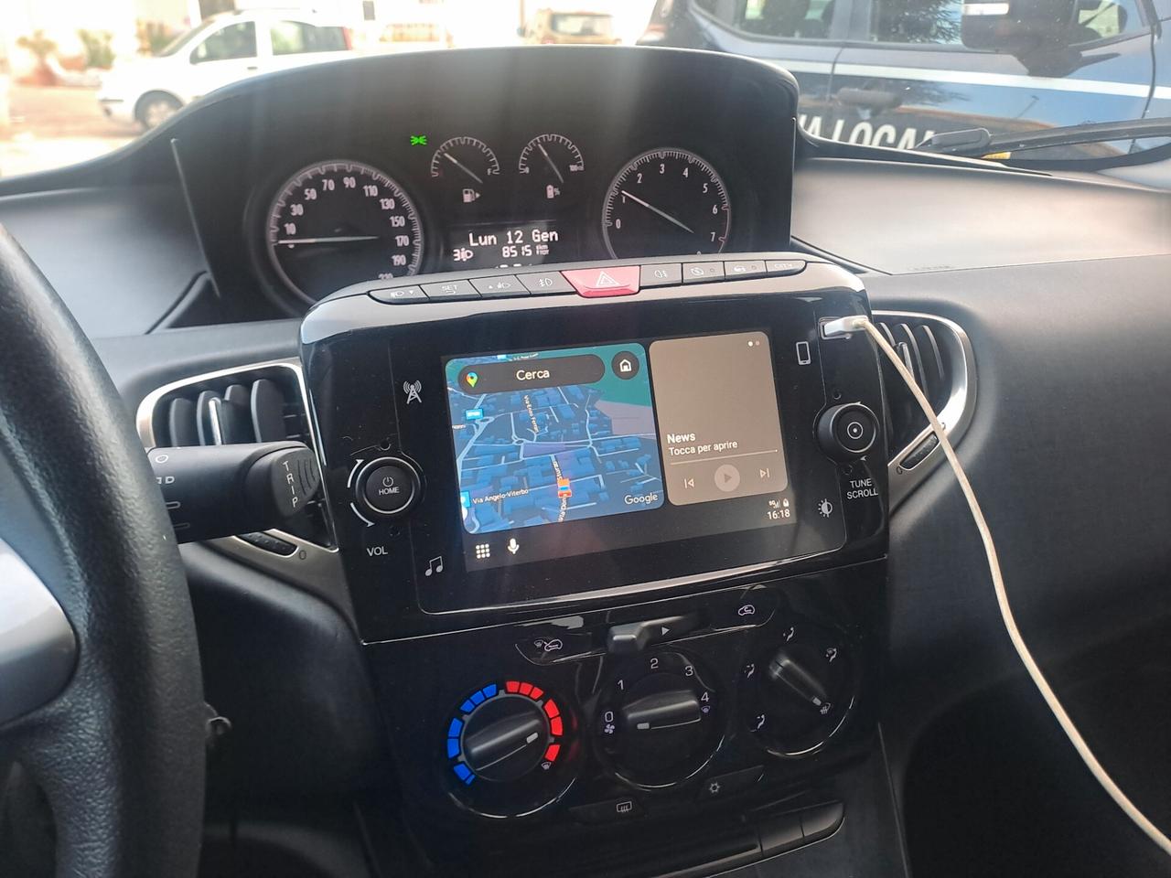 Lancia Ypsilon 1.0 FireFly 5 porte S&S Hybrid Gold