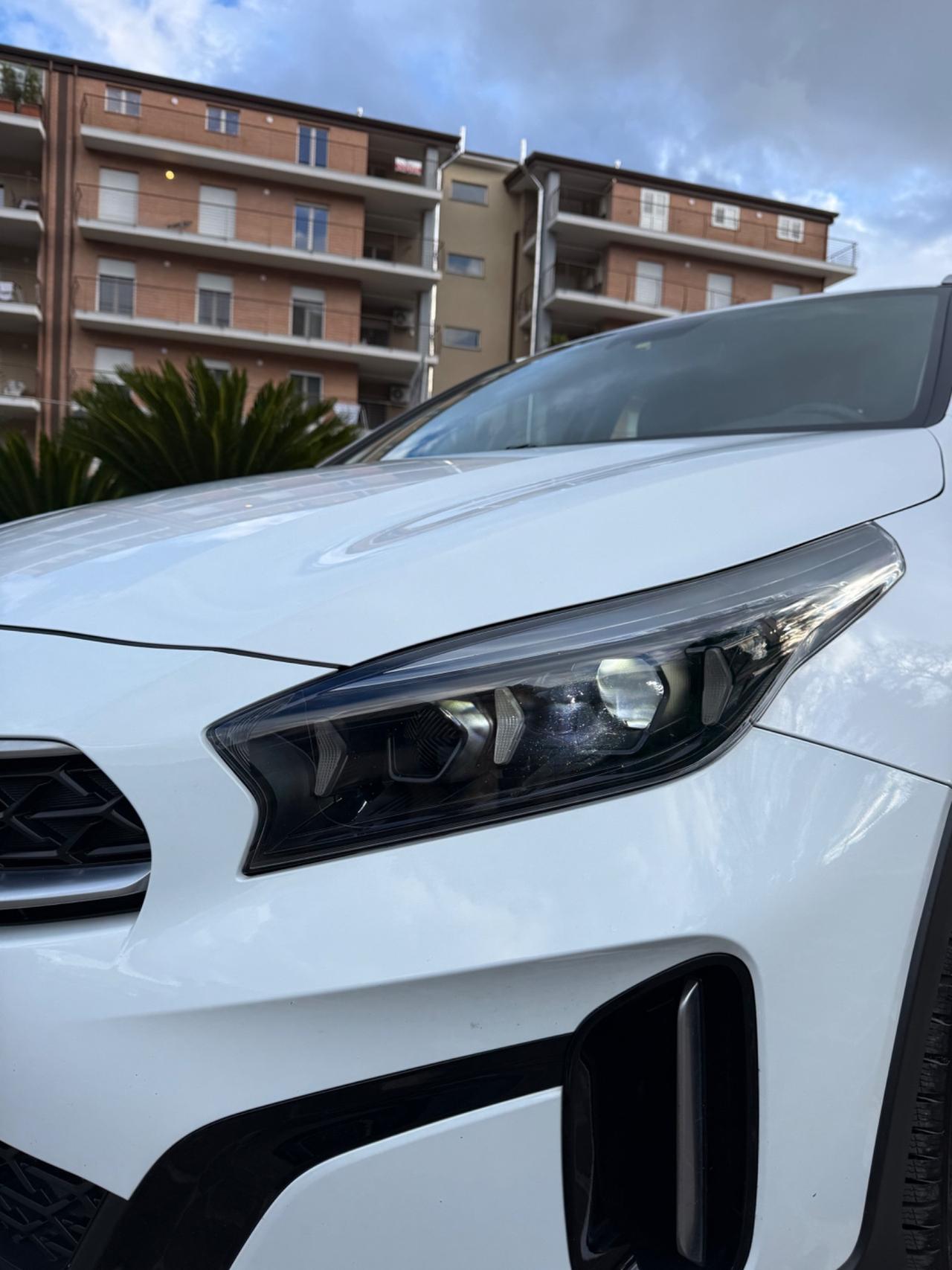 Kia XCeed 1.6 CRDi 136 CV uno proprietario 27/12/2022