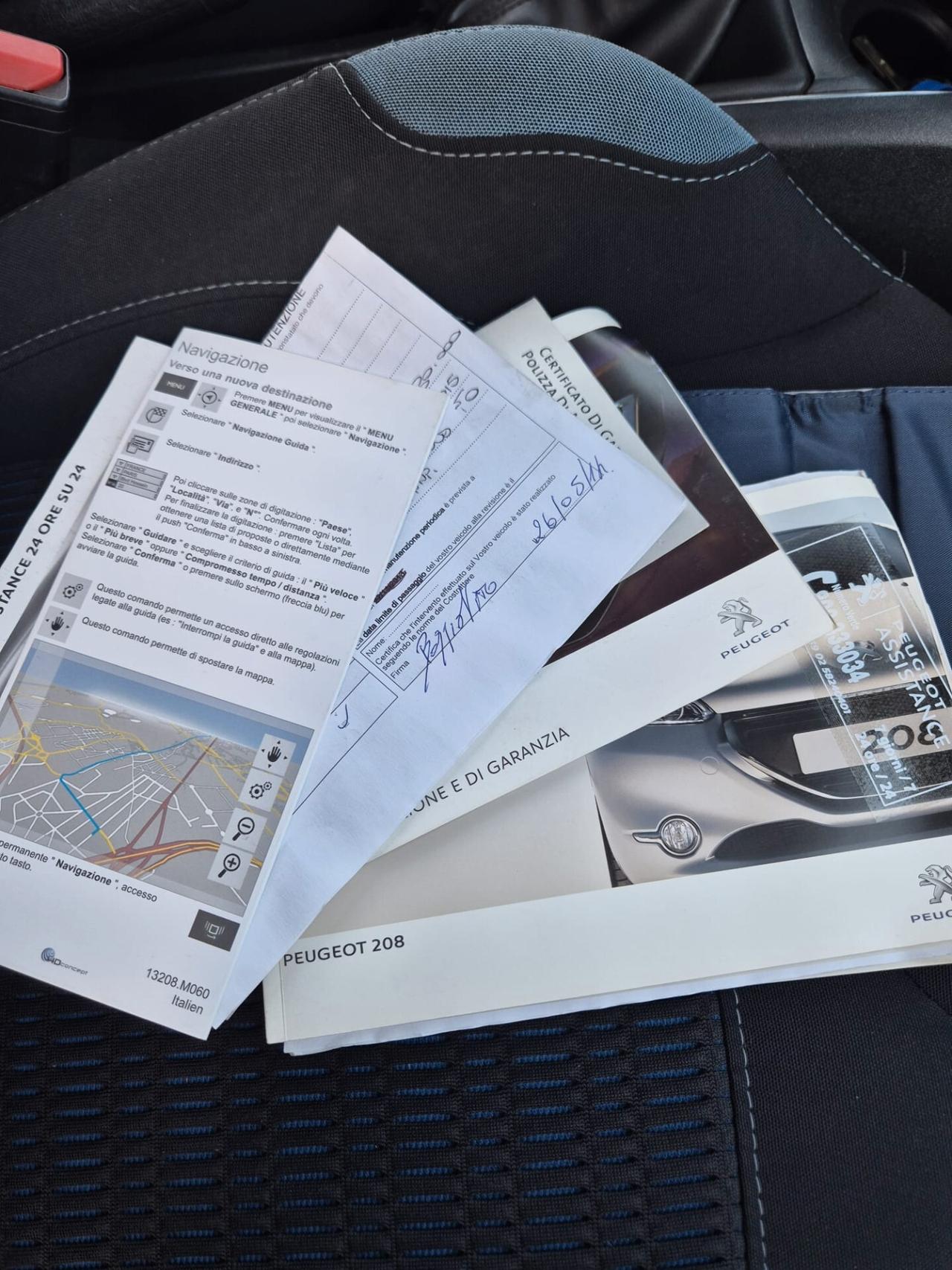 Peugeot 208 1.4 HDi 68 CV 5 porte Access