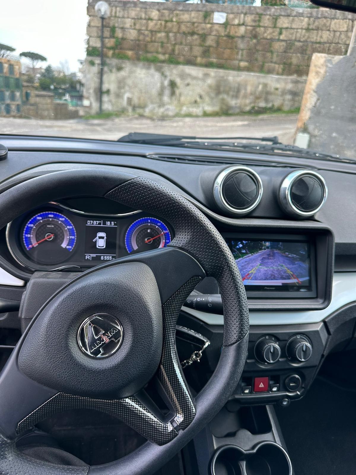 Aixam emotion gto white 2022 6500 km full