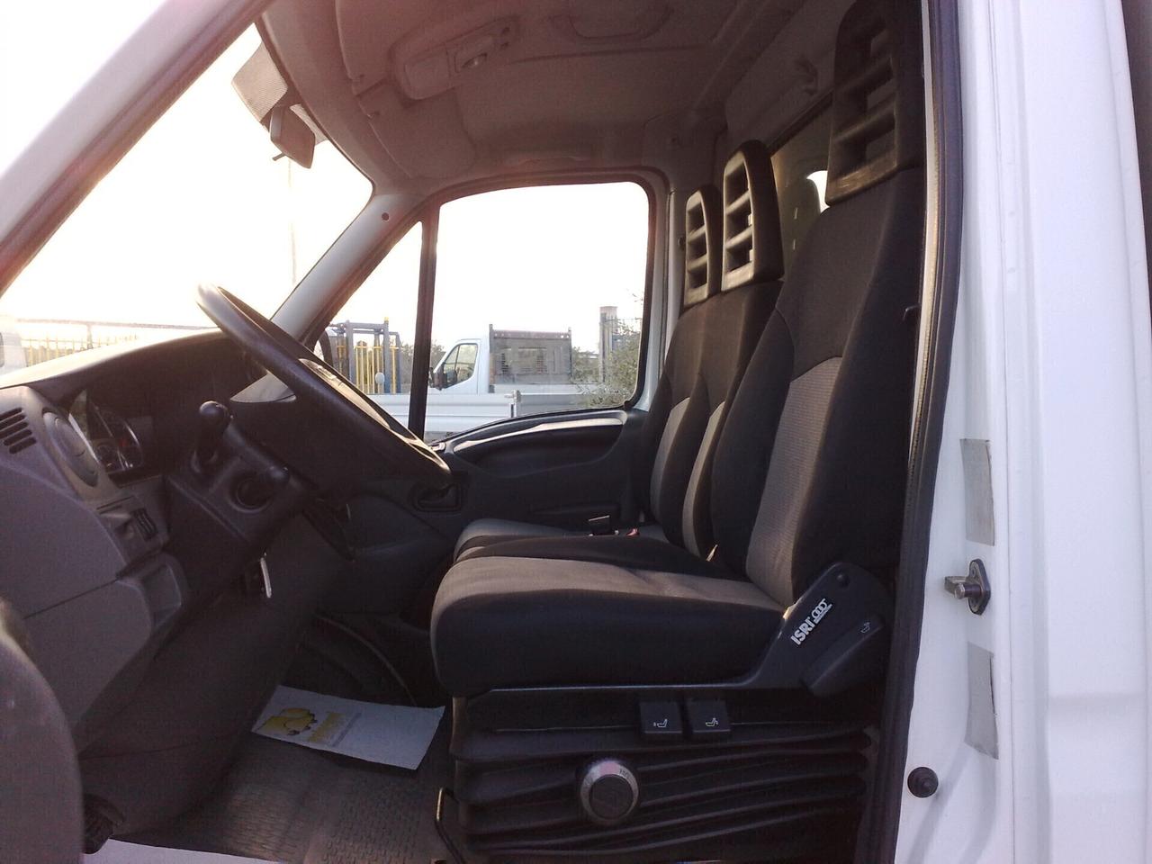 Iveco Daily 35c17 3000cc CENTINATO - 2011