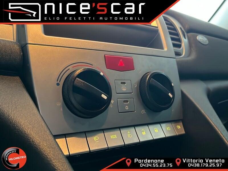 Lancia Ypsilon Ypsilon 1.2 Oro