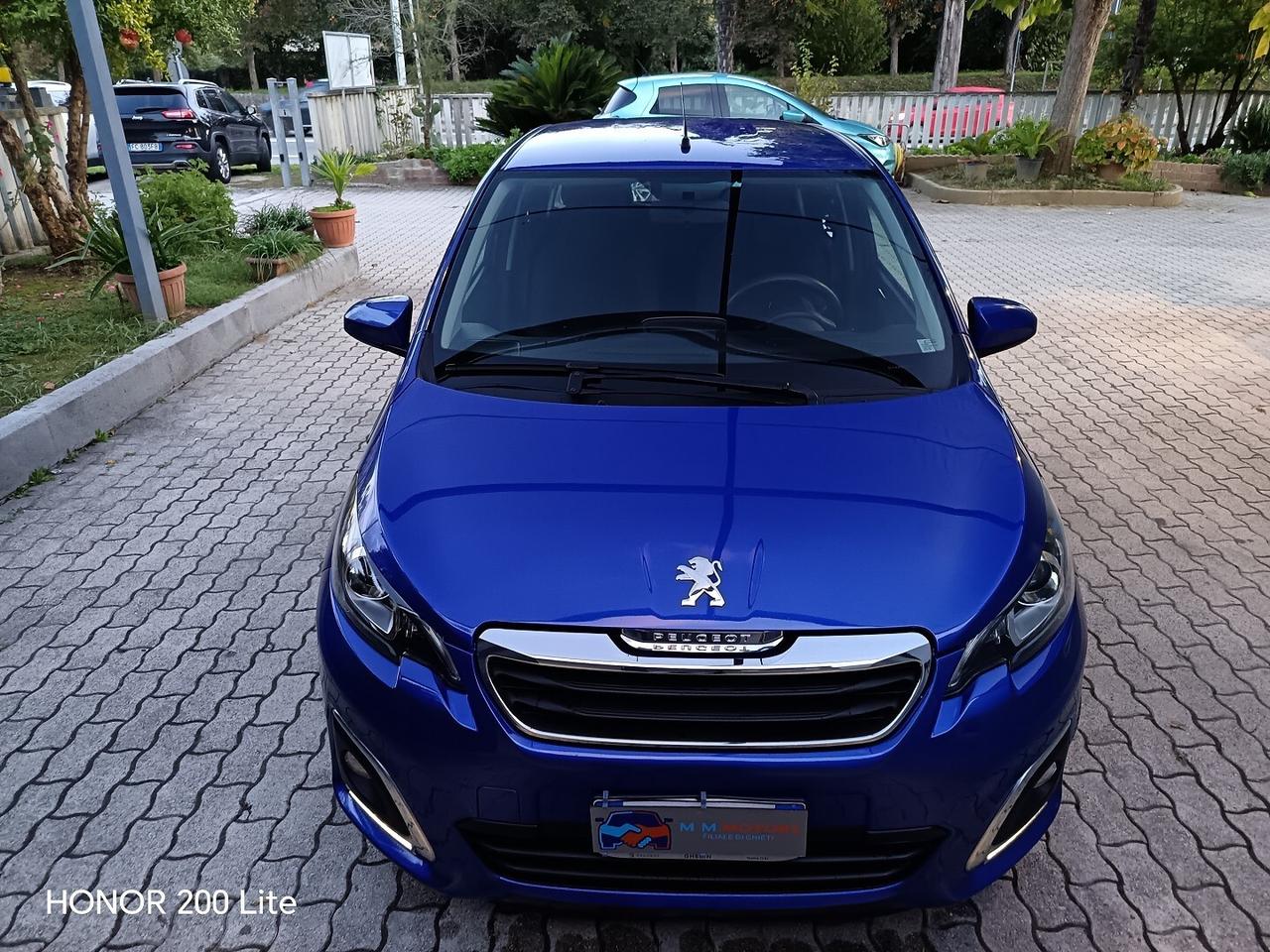 PEUGEOT 108 VTi 72 ETG 5 porte Allure TOP