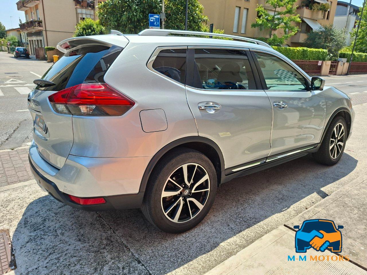 Nissan X-Trail 1.6 dci Tekna 2wd xtronic tetto