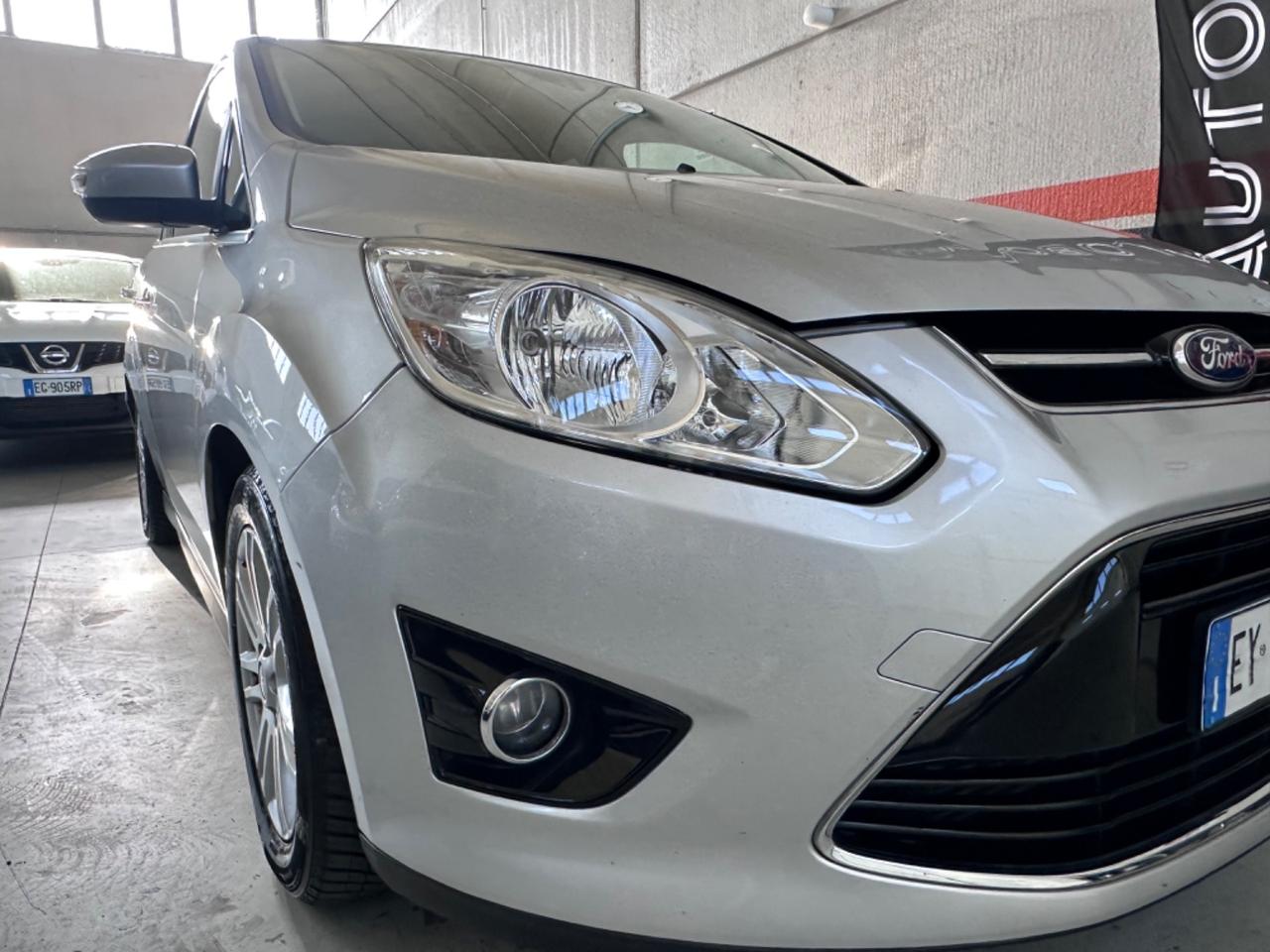 Ford C-Max 2.0 TDCi 115cv Powershift Titanium
