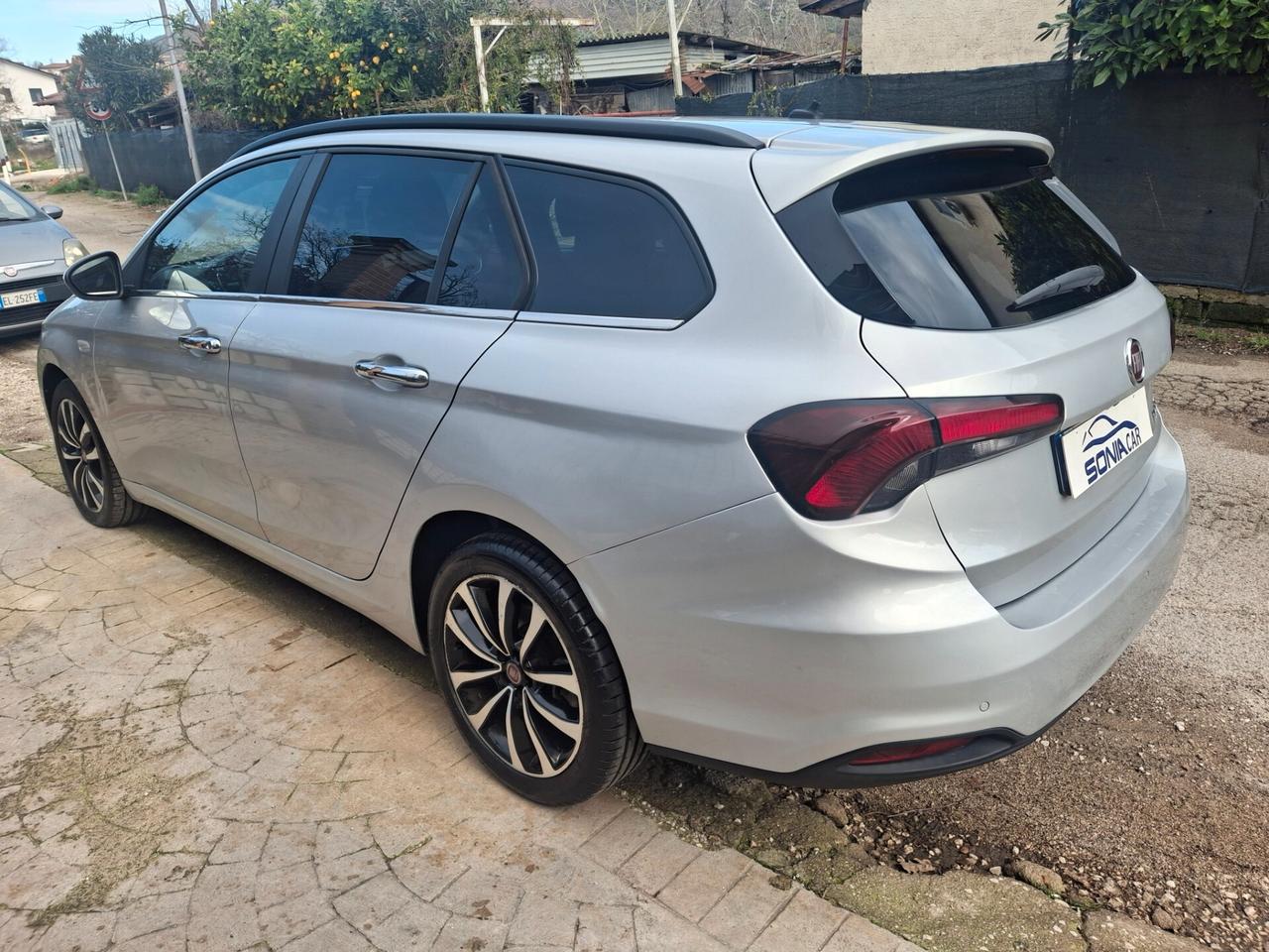 Fiat Tipo 1.6 Mjt S&S SW Lounge automatica