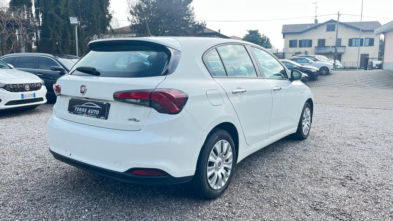 Fiat Tipo 1.6 Mjt S&S 5 porte Easy